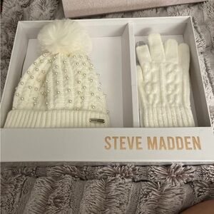 Steve Madden set